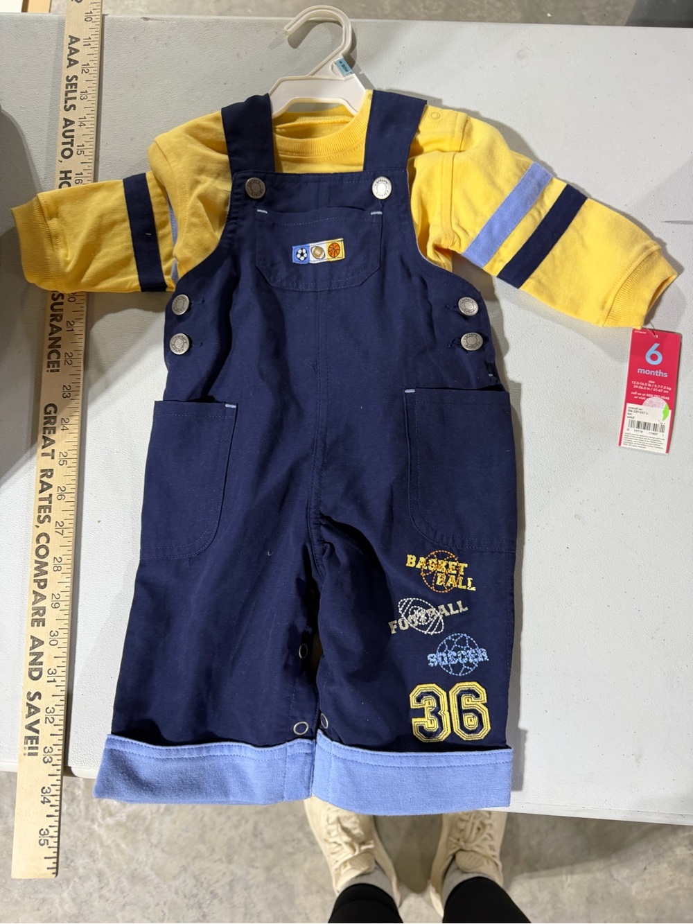 NWT Carter's 6mo Outfit